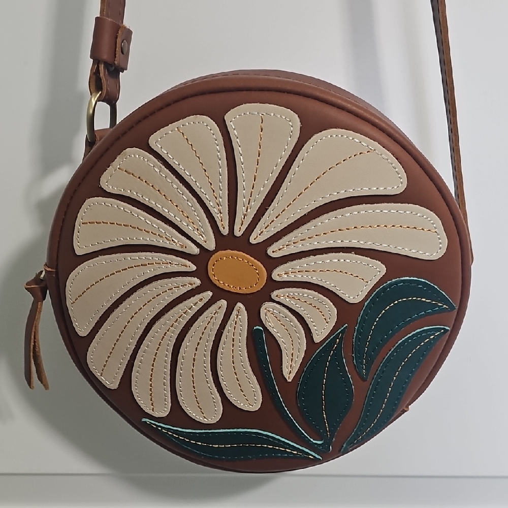 Portland Leather Brown Round Crossbody with Cream Daisy and Teal Leaves